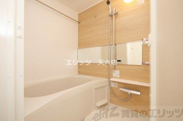 シーズンフラッツ梅田NORTHの物件内観写真